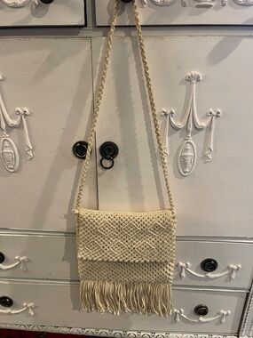 Handwoven Macramé Fringe Crossbody Bag - Cream
